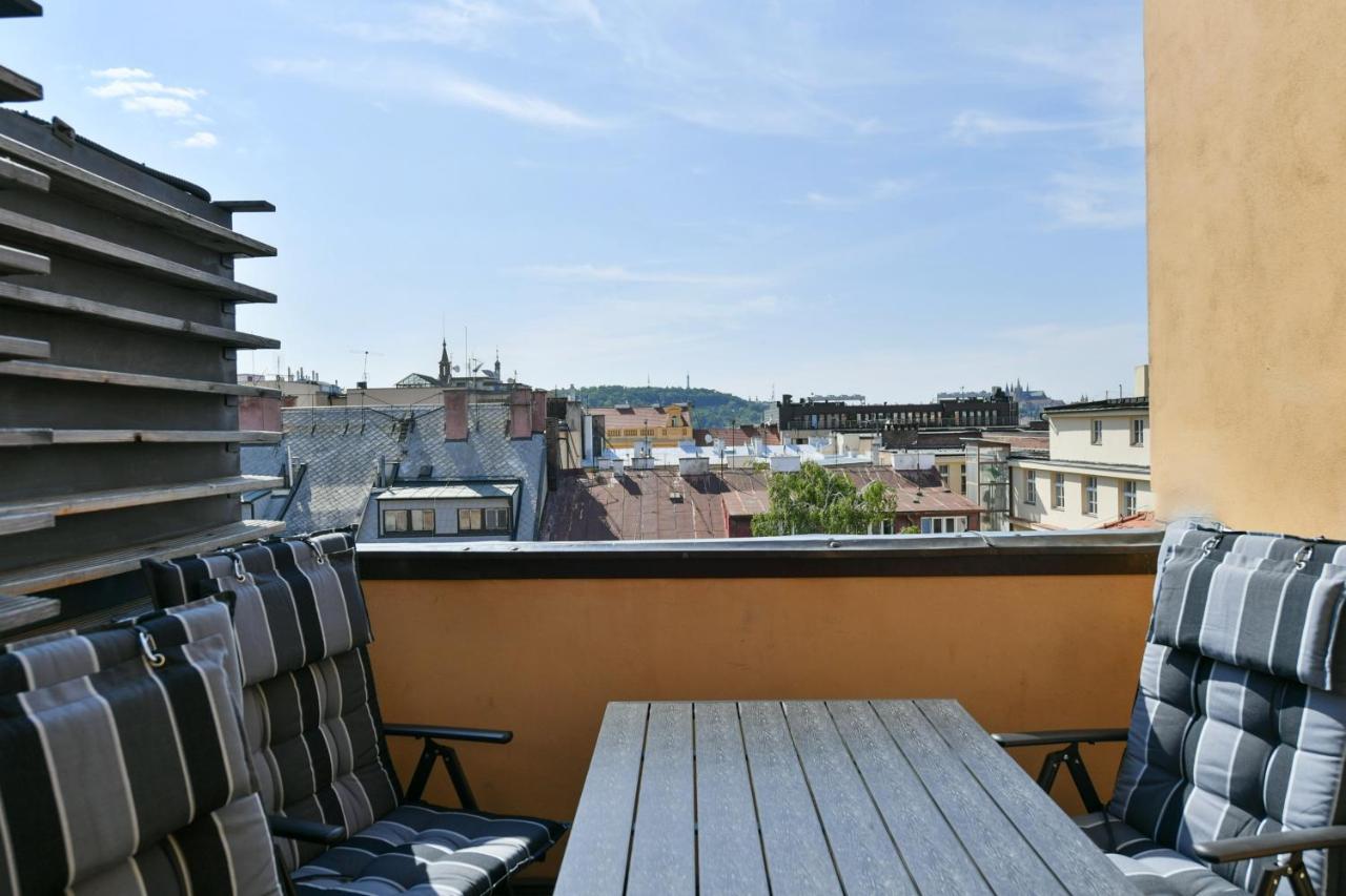 Luxury Central Penthouse With Sauna, Terrace, 250M2, 5Bdrm, 3Bthrm Prag Dış mekan fotoğraf