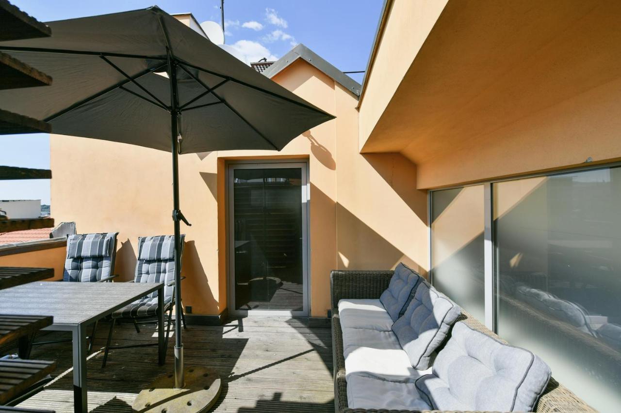 Luxury Central Penthouse With Sauna, Terrace, 250M2, 5Bdrm, 3Bthrm Prag Dış mekan fotoğraf